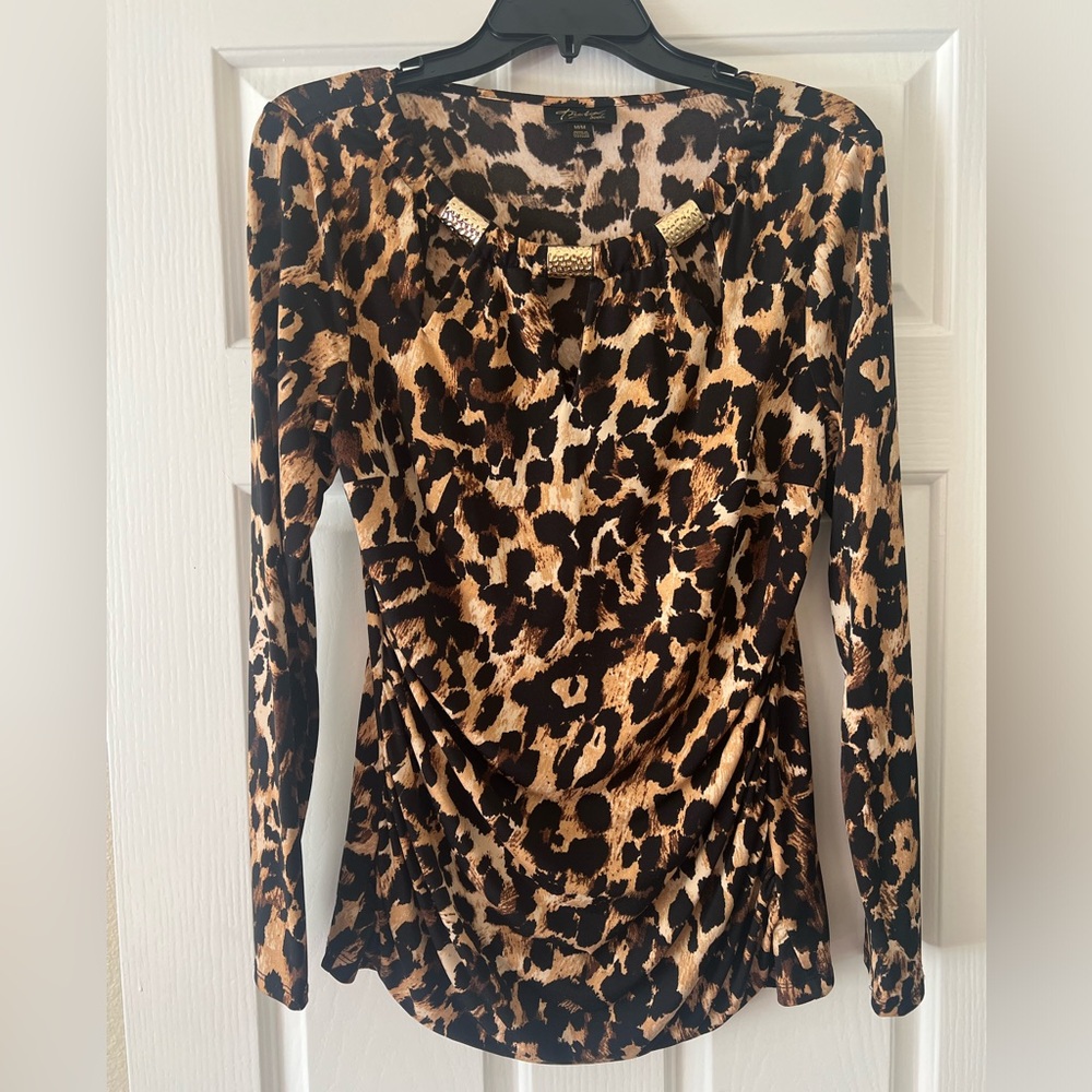 Women size M blouse